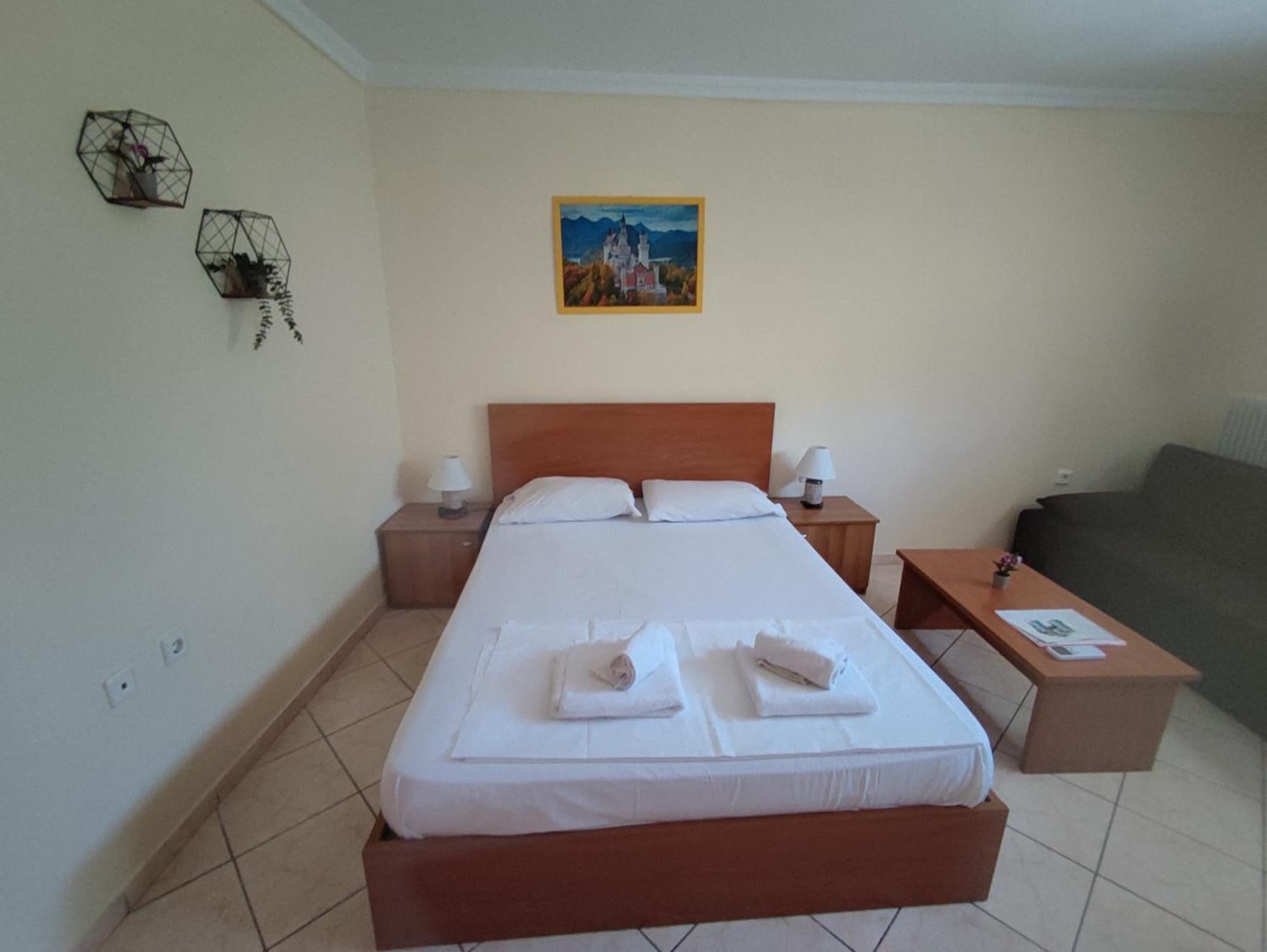 Constanteli Apartment Kavála ภายนอก รูปภาพ