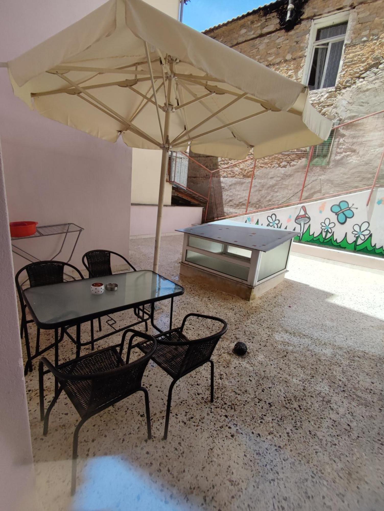 Constanteli Apartment Kavála ภายนอก รูปภาพ